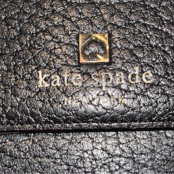 Kate Spade Black Southport Avenue Sandra Leather Wallet - Picture 4 of 15